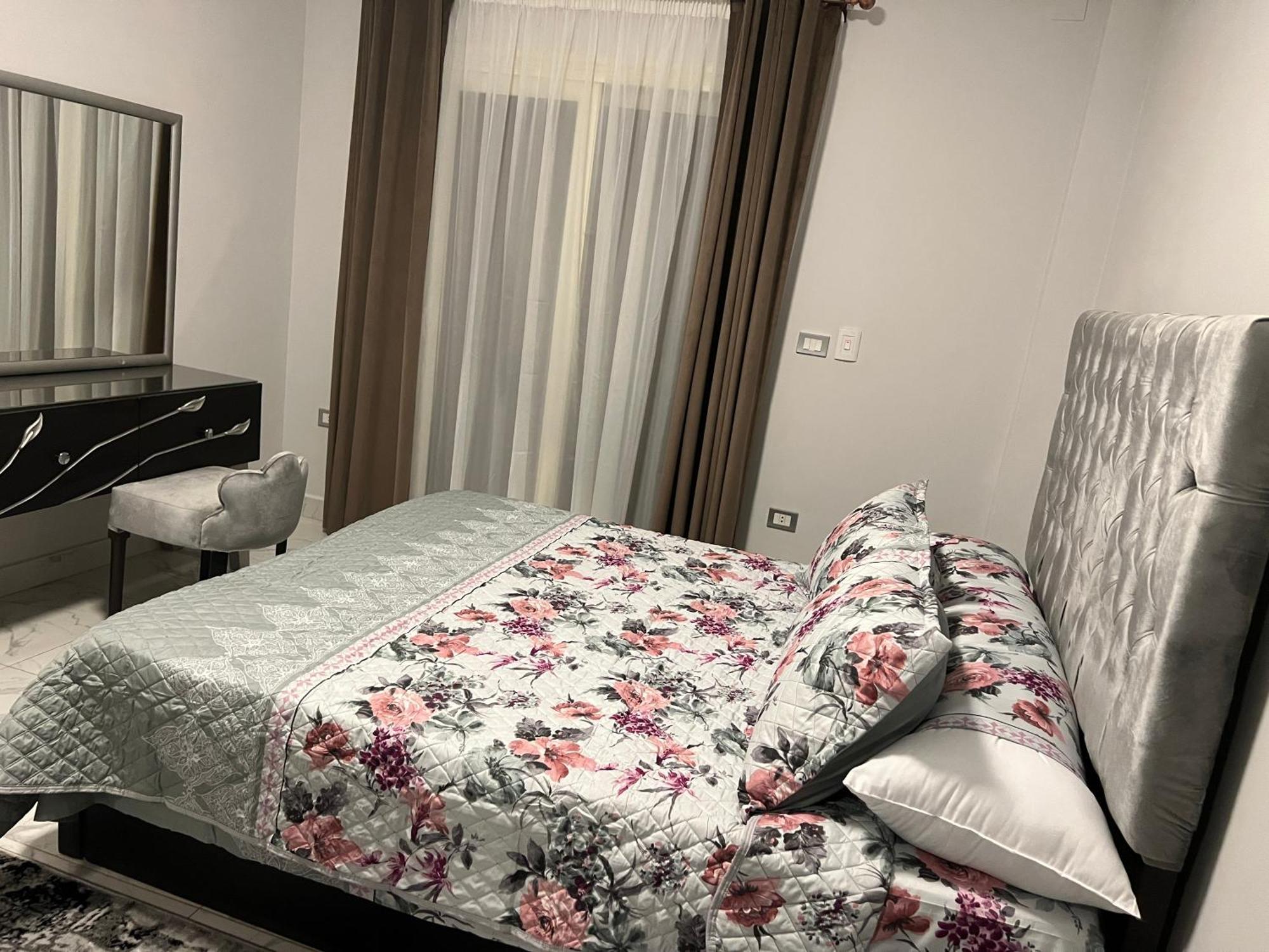 6th of October City Luxury Apartments Beside Mall Of Arabia And Dar Al-Fouad Hospital - Families Only- No Alcoholic Beverages מראה חיצוני תמונה