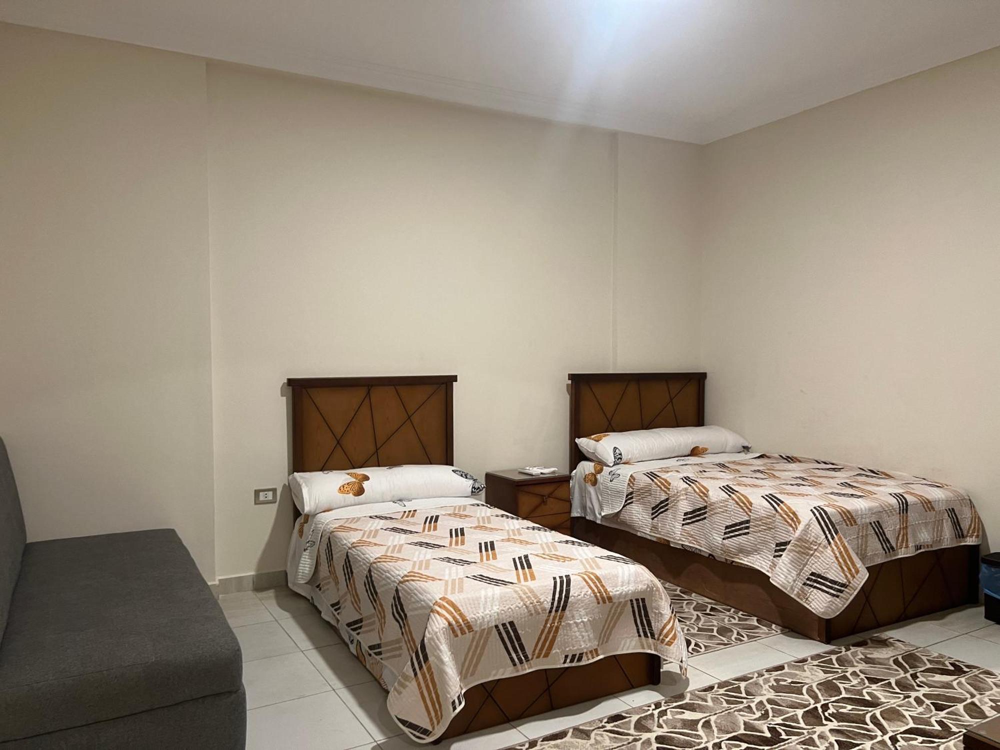 6th of October City Luxury Apartments Beside Mall Of Arabia And Dar Al-Fouad Hospital - Families Only- No Alcoholic Beverages מראה חיצוני תמונה